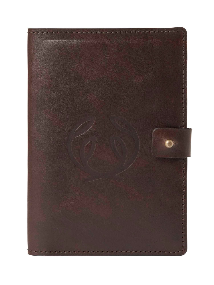 productCard.productImage: Chevalier Hunting Passport Pocket Leather Brown